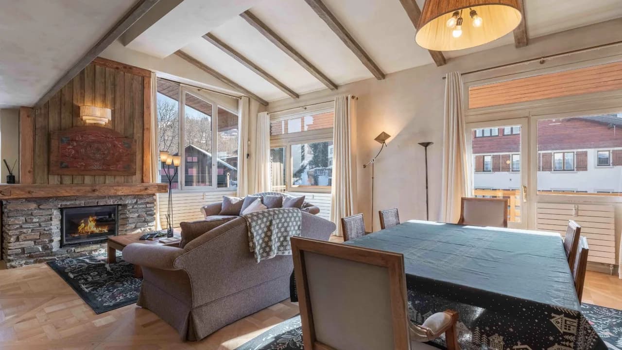 Authentic Mountain-Style Apartment Retreat photo 2