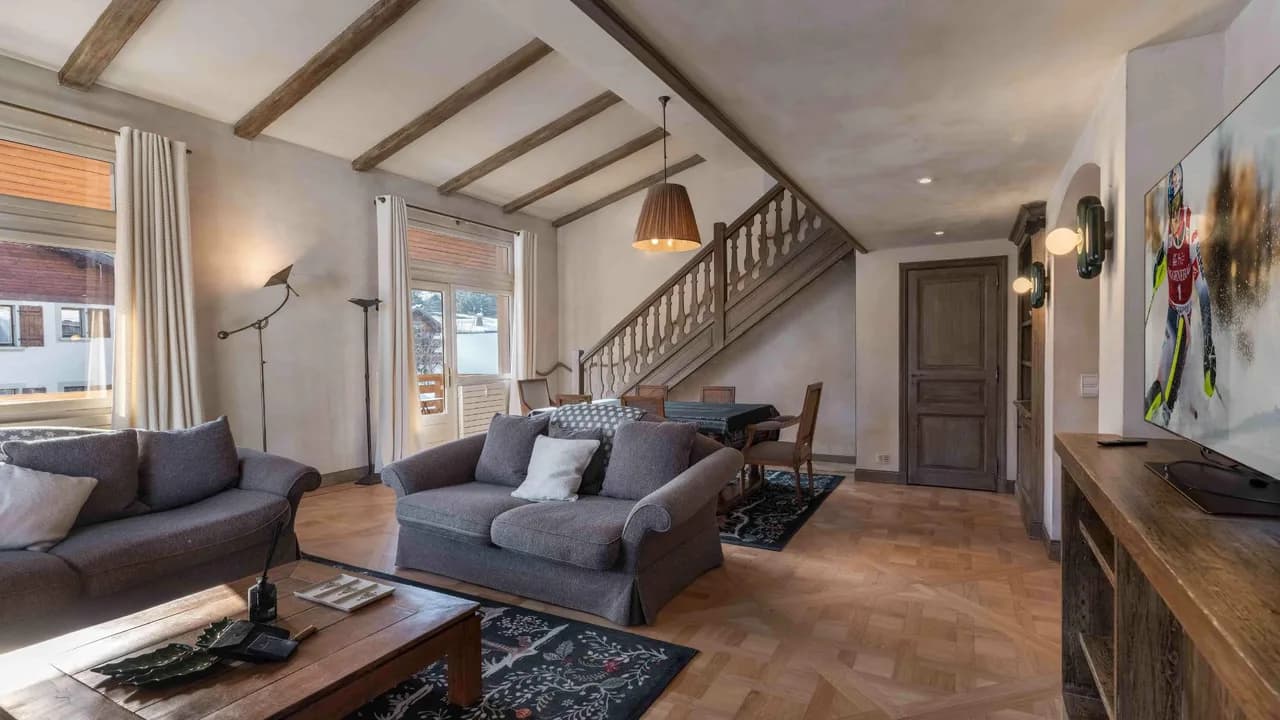 Authentic Mountain-Style Apartment Retreat photo 4