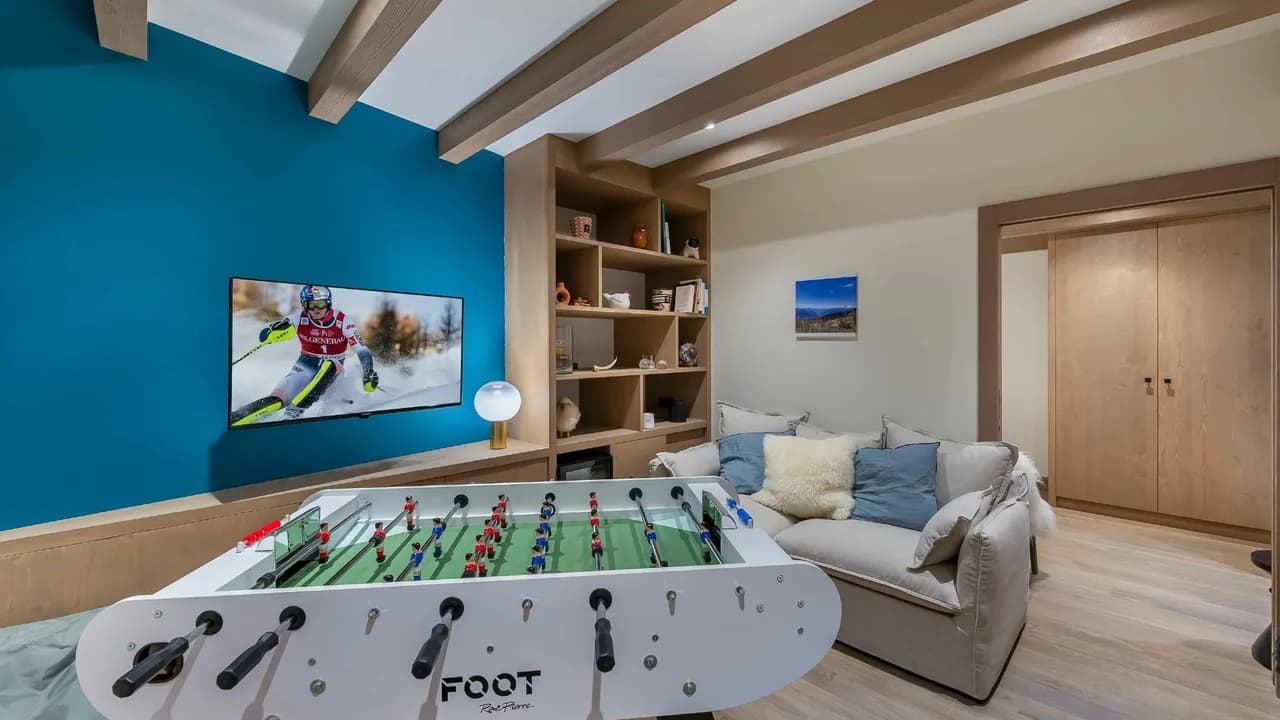 Elegant Courchevel Retreat With Sauna photo 5