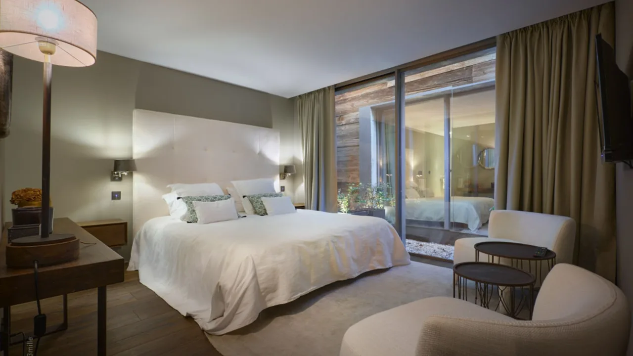 Sunset Views Modern Mougins Retreat photo 3