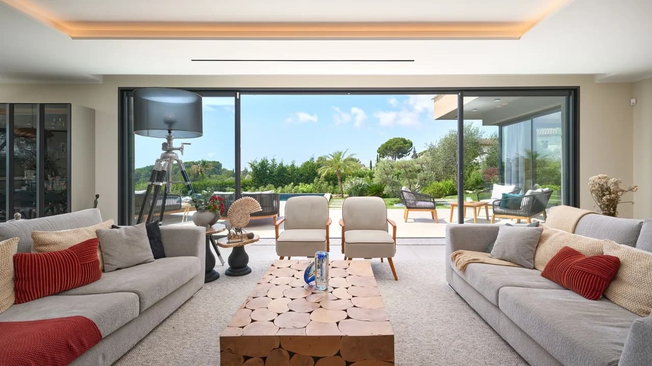 High-end Villa Overlooking Lérins photo 2