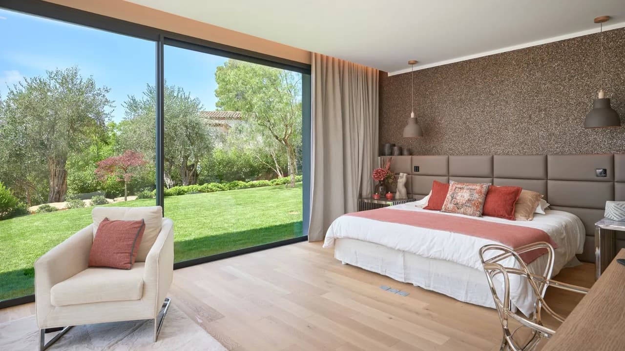 High-end Villa Overlooking Lérins photo 3