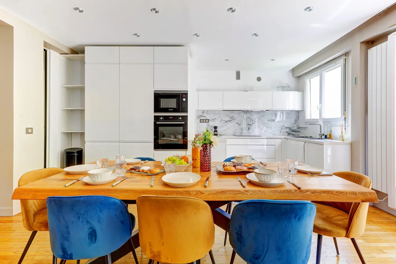 Charming Terrace Apartment in Paris photo 2