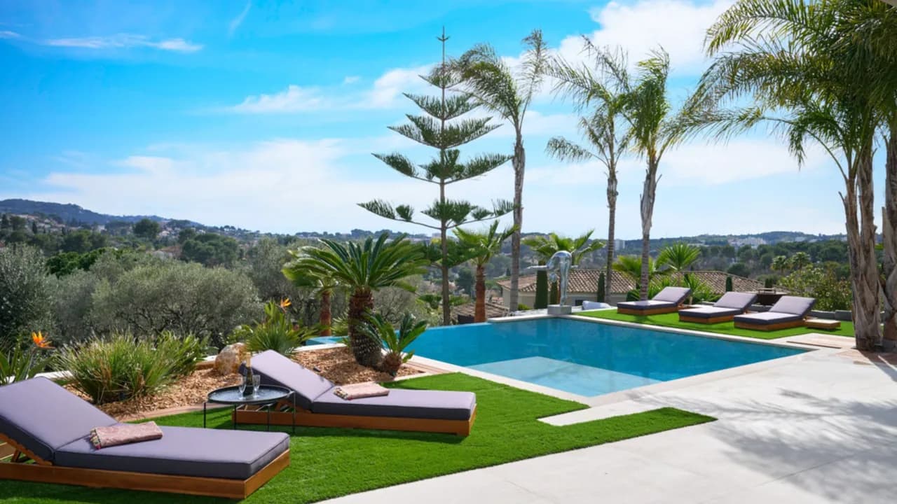 Sophisticated Villa Near Mougins Village photo 4