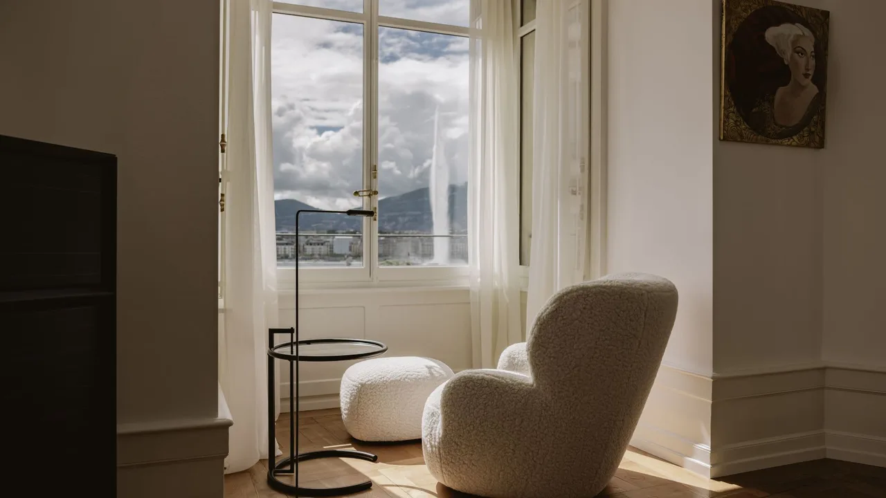 Grand Apartment Overlooking Lake Geneva photo 5
