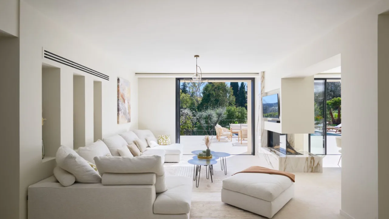 Elegant Retreat Steps From Mougins photo 2