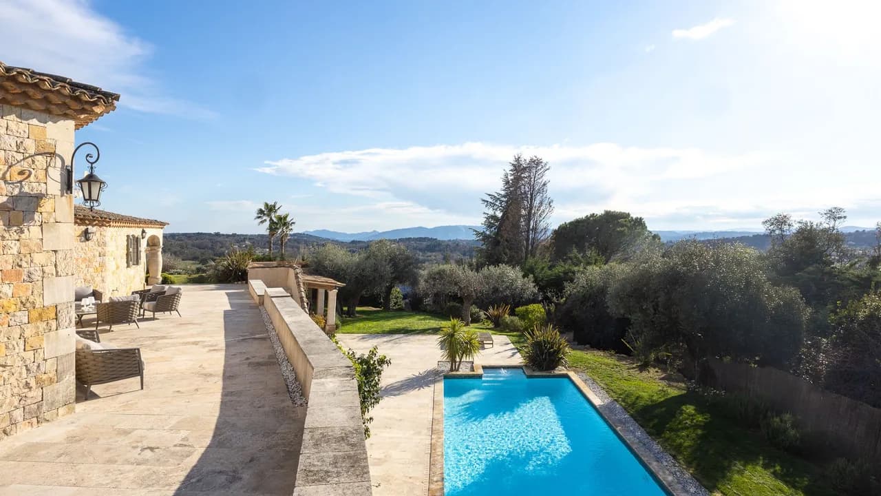 Sophisticated Stay in Scenic Opio photo 5