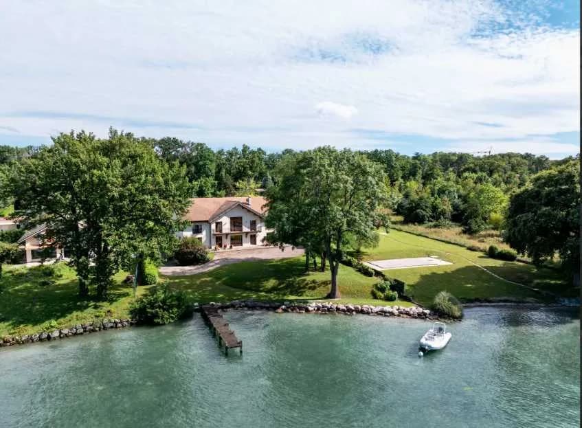 Edgewater Prestige Near Geneva