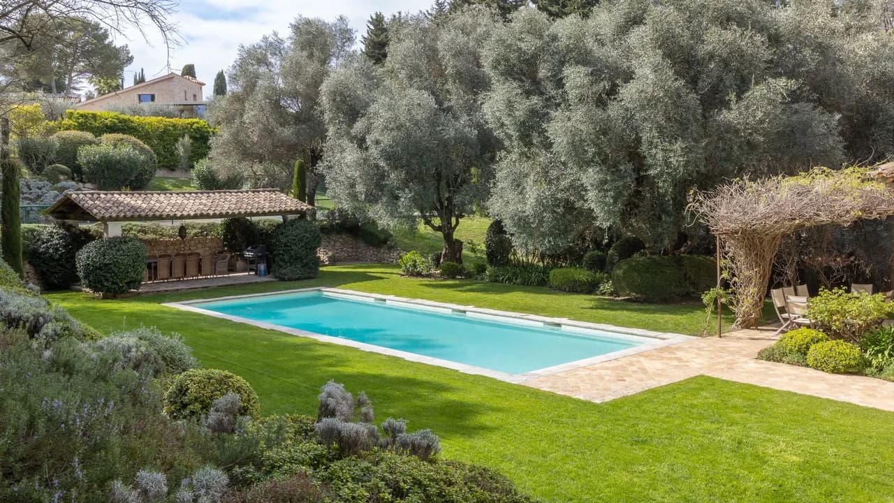 Refined Countryside Retreat Near Mougins photo 4
