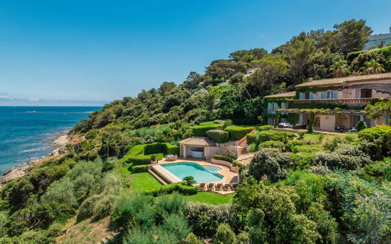 Peaceful Oasis Overlooking Saint-Tropez photo 5