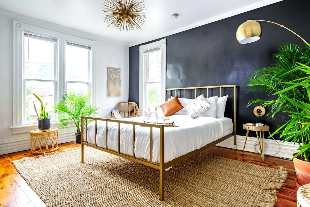 🌿 Jungle Fever by Jungle House | Walk to High Street | Near Convention Center, OSU & Nationwide Arena | Downtown & Short North | 5,800+ Reviews | Private Parking photo 3