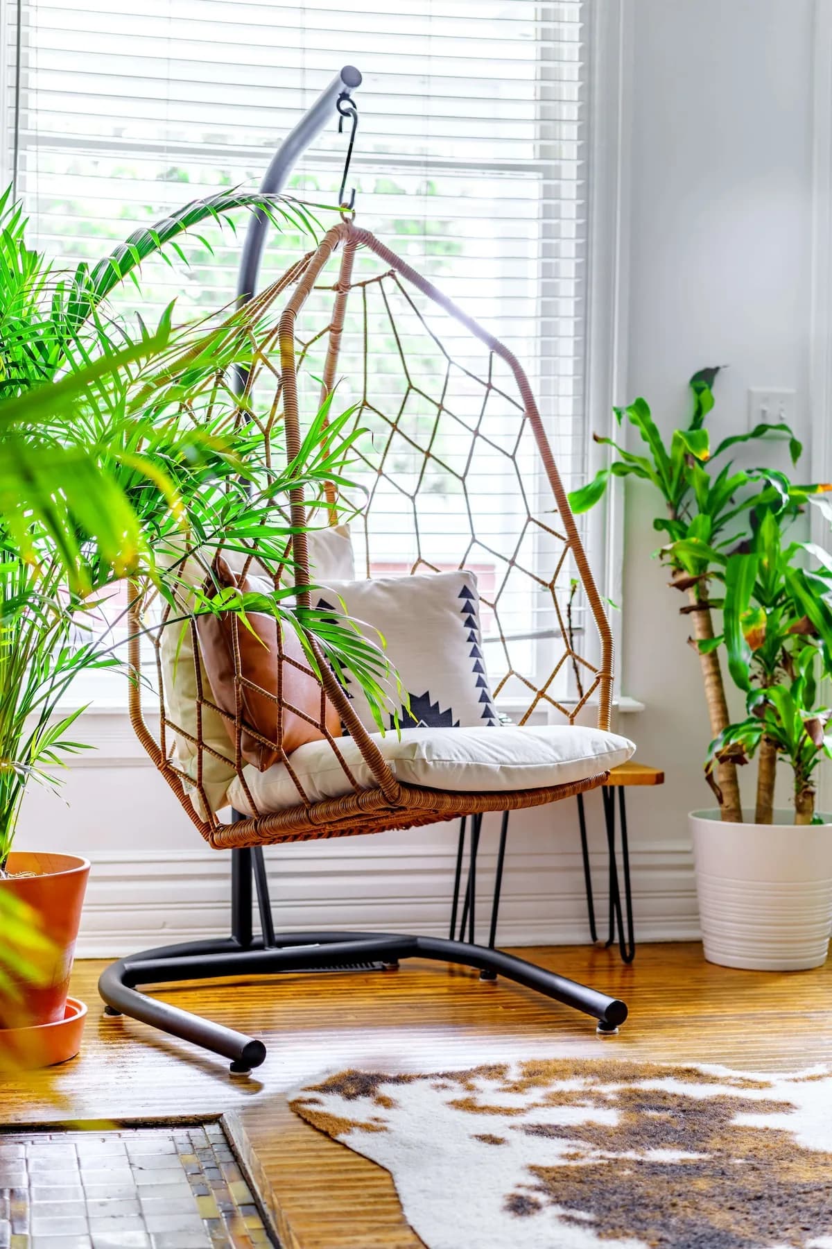 🌿 Jungle Fever by Jungle House | Walk to High Street | Near Convention Center, OSU & Nationwide Arena | Downtown & Short North | 5,800+ Reviews | Private Parking photo 5