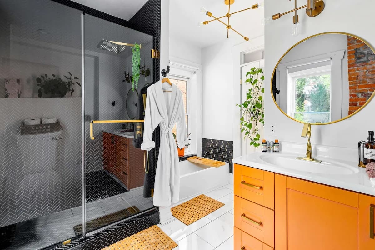 Two Bedroom Retreat in Downtown Ohio photo 3