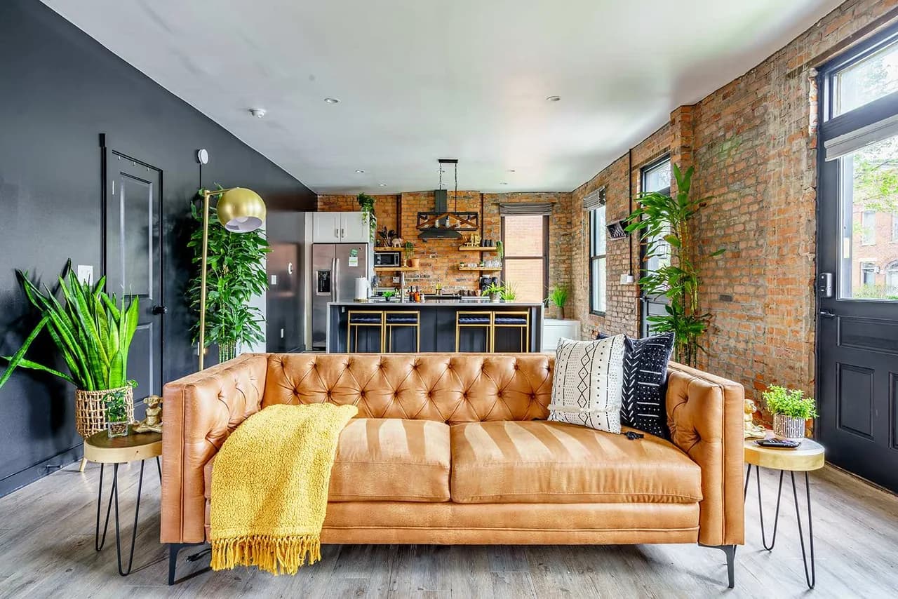 🌿Jungle Jive by Jungle House | Downtown & Short North | Free Parking | 5,800+ Reviews | Near Convention Center & Nationwide Arena & Ohio State | Walk to High Street photo 3