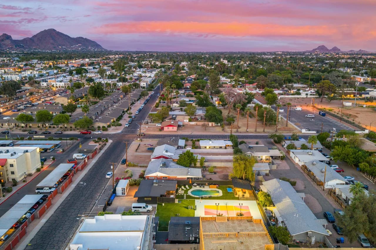 Luxury Theater Villa in Downtown Phoenix photo 2