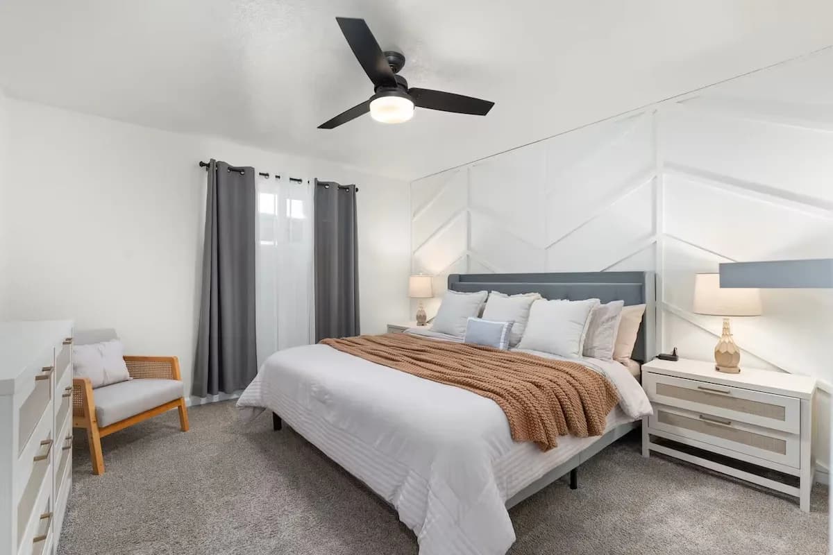 Heated Pool Villa in Downtown Phoenix photo 3