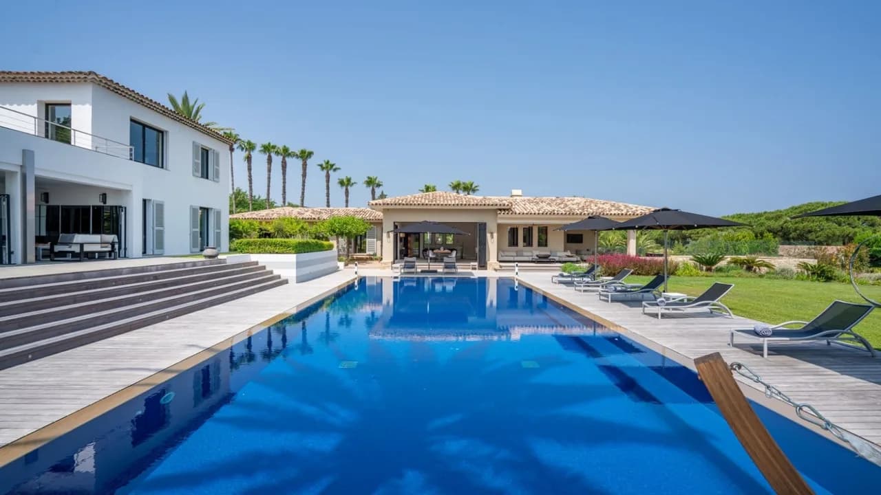 Elegant Villas Overlooking the Sea photo 4