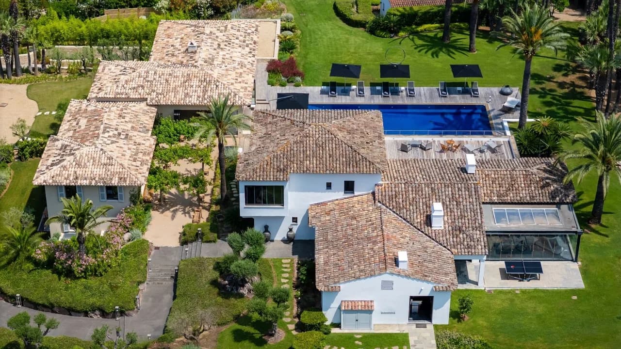 Elegant Villas Overlooking the Sea photo 5