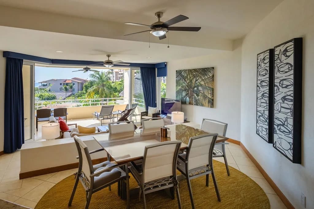 Beachfront Three Bedroom Condo in Punta Mita photo 2