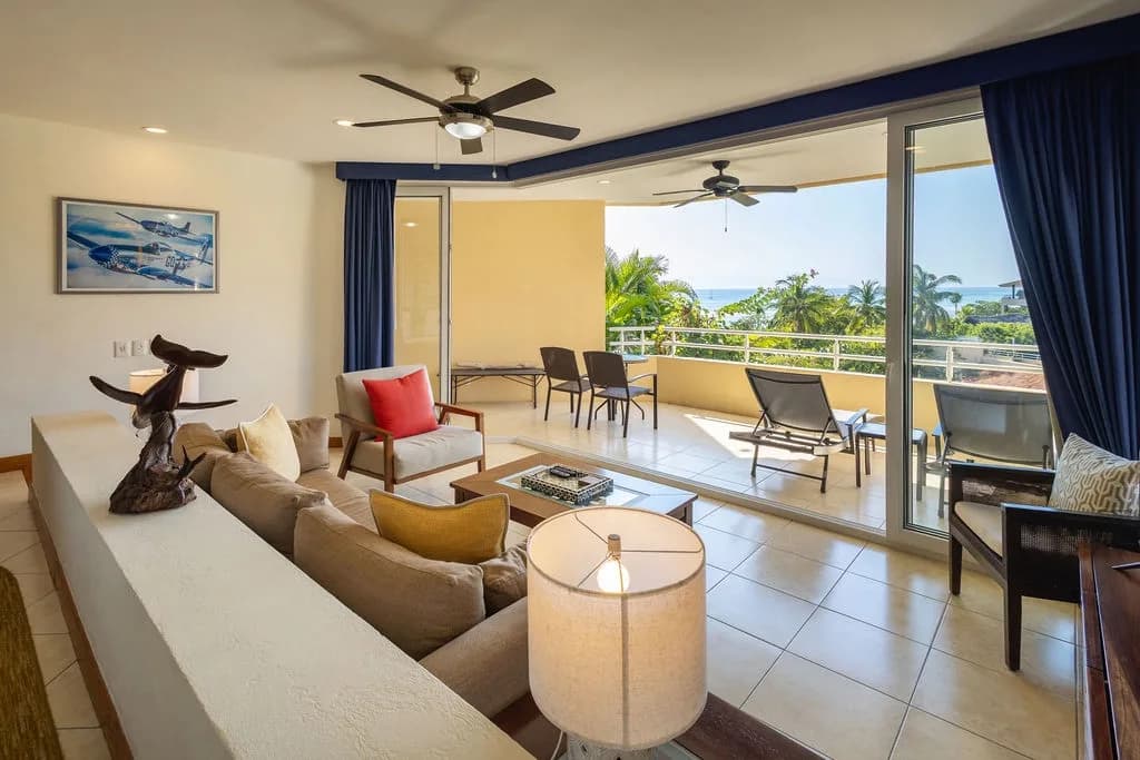Beachfront Three Bedroom Condo in Punta Mita photo 3