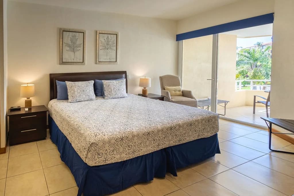 Beachfront Three Bedroom Condo in Punta Mita photo 4