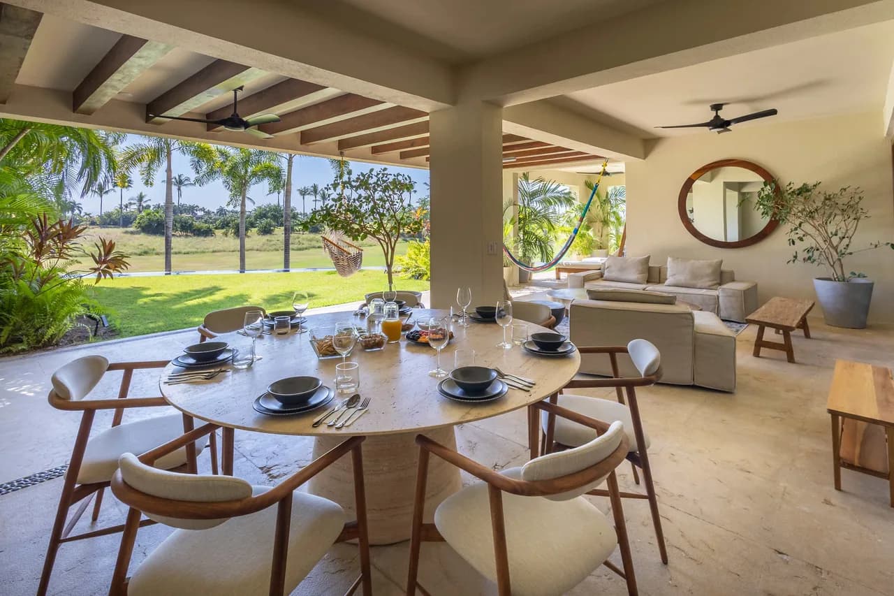 Beachfront Four-Bedroom Condo in Punta Mita photo 2