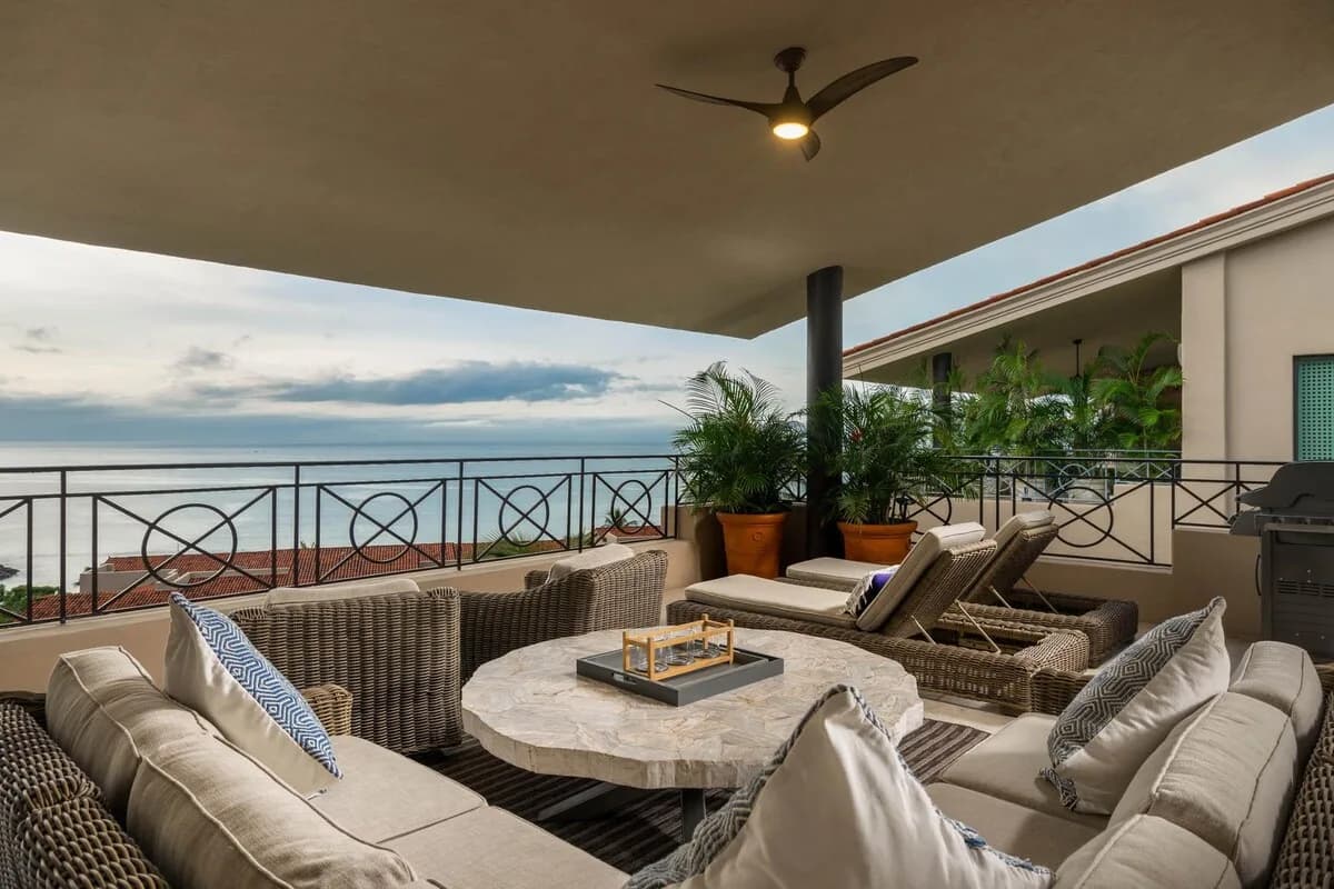 Oceanview Penthouse in Nayarit