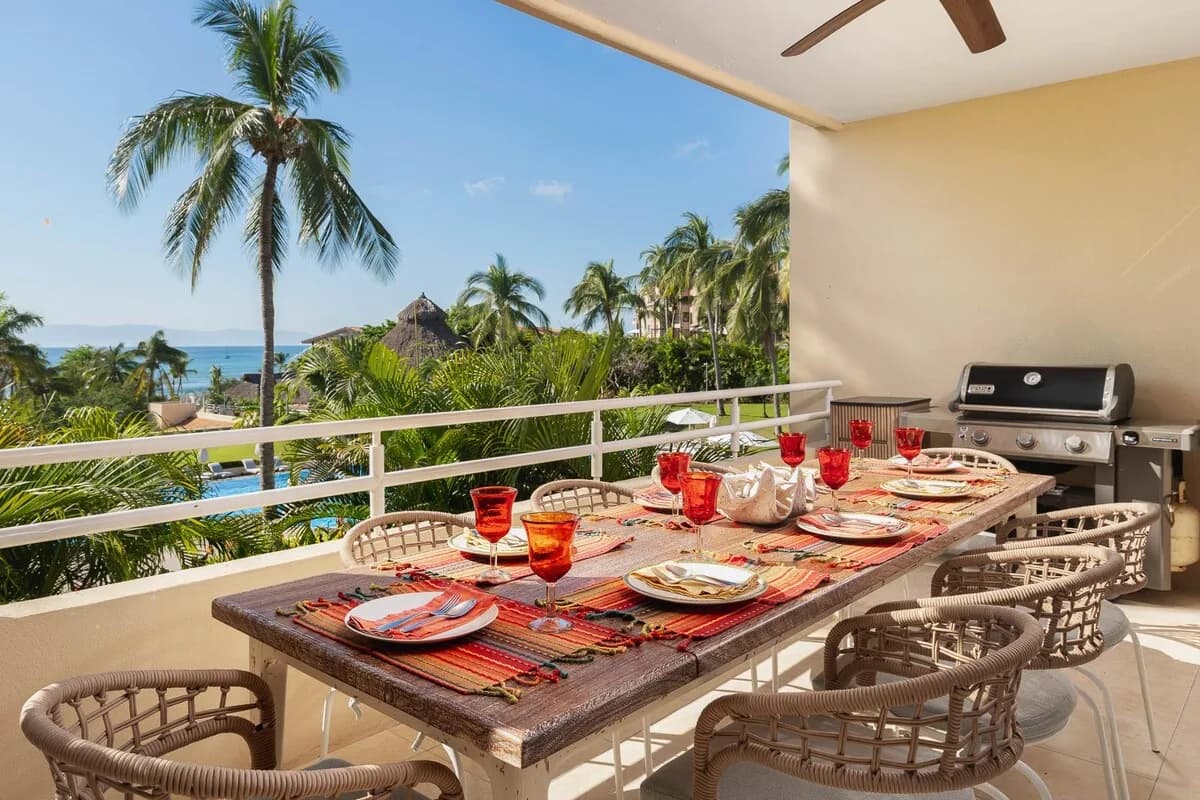 Beachfront Access Condo in Punta Mita