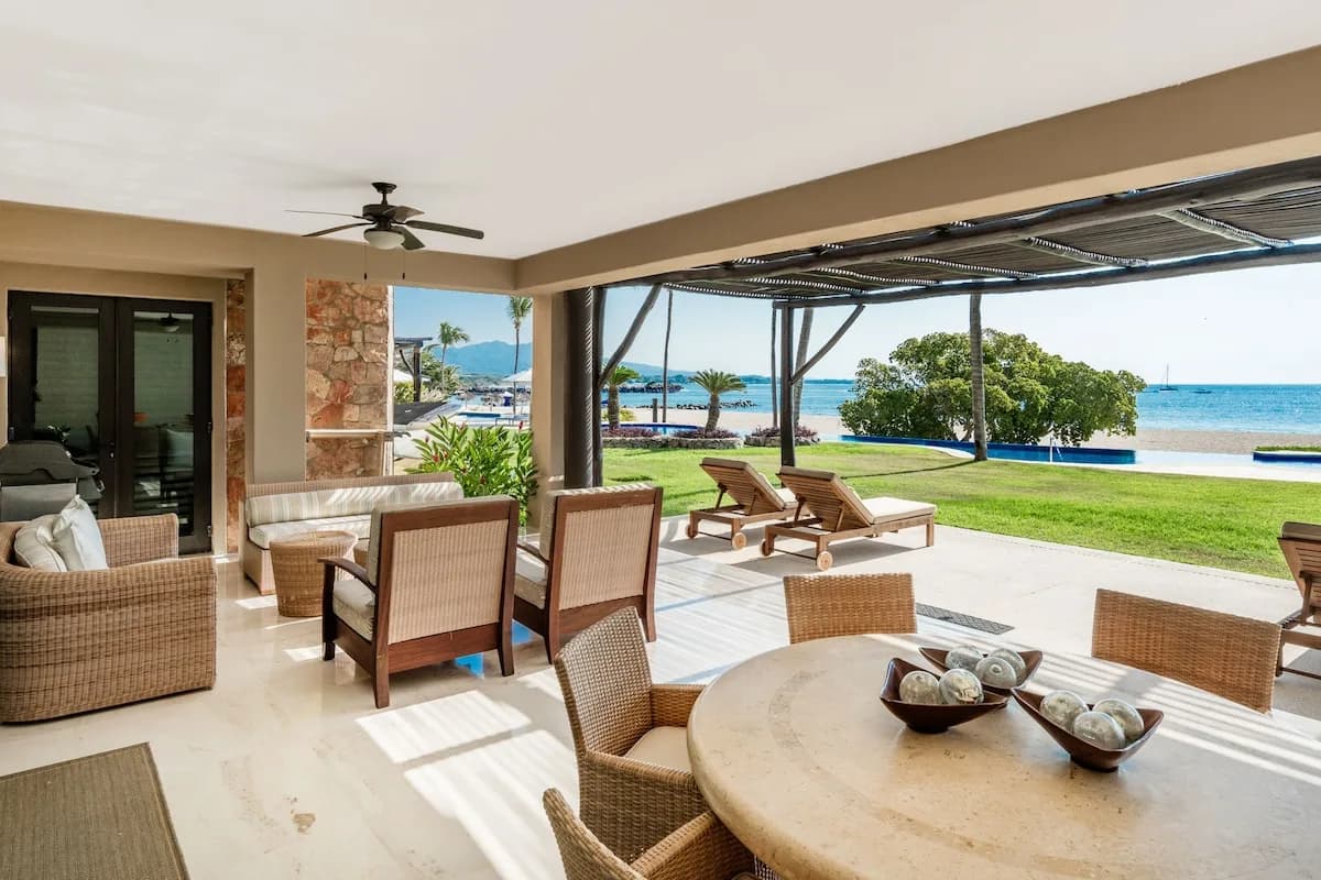 Ocean View Beachfront Villa in Hacienda de Mita photo 2