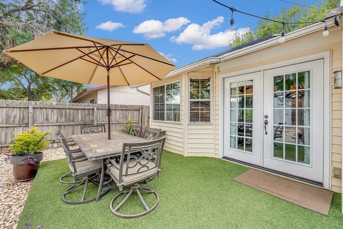 Charming Outdoor Grill Villa in San Antonio photo 4