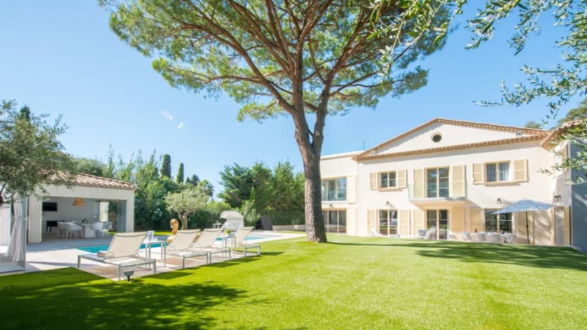 Central Saint-tropez Luxury Retreat