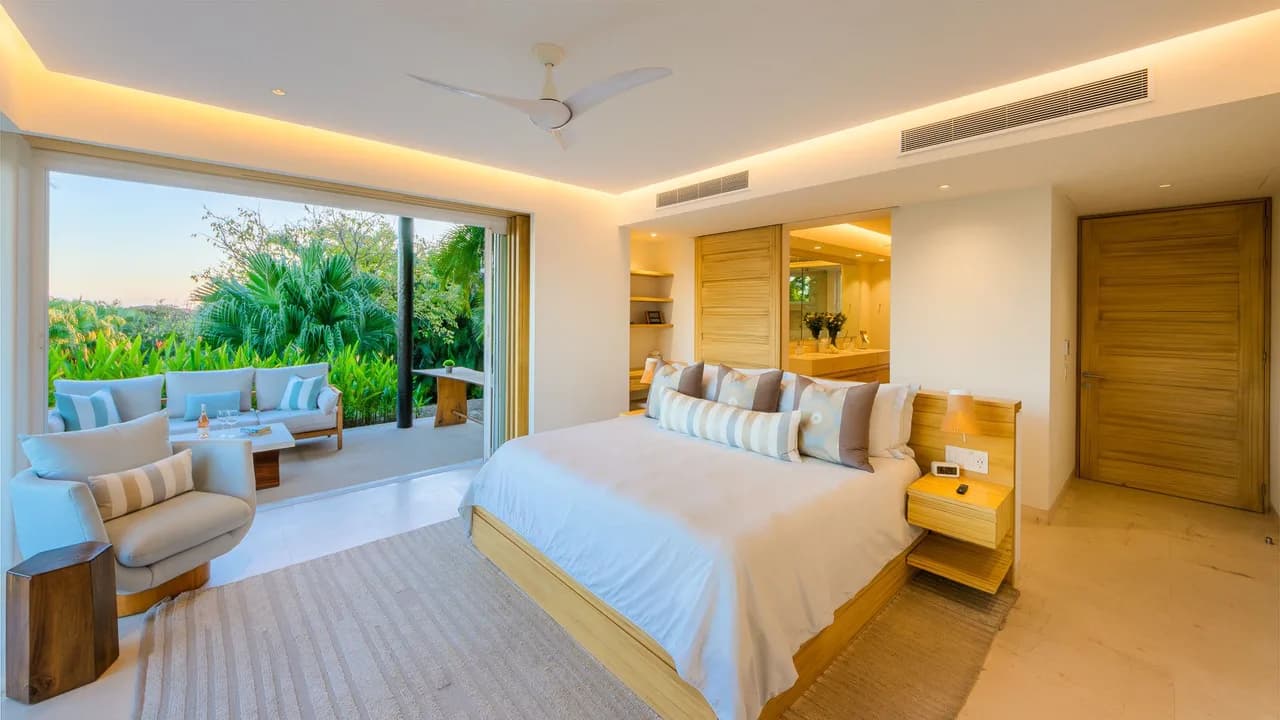 Modern Elegance Overlooking Golf Course photo 3