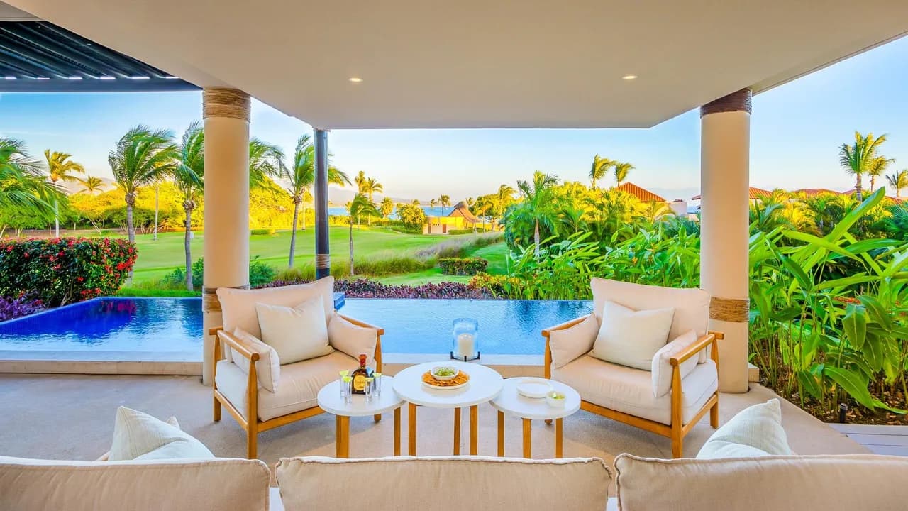 Modern Elegance Overlooking Golf Course photo 4
