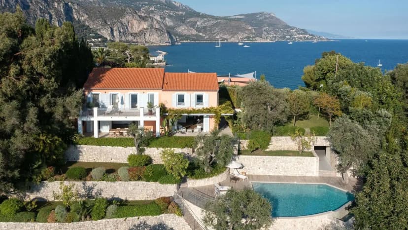Tranquil Villa With Heated Outdoor Pool