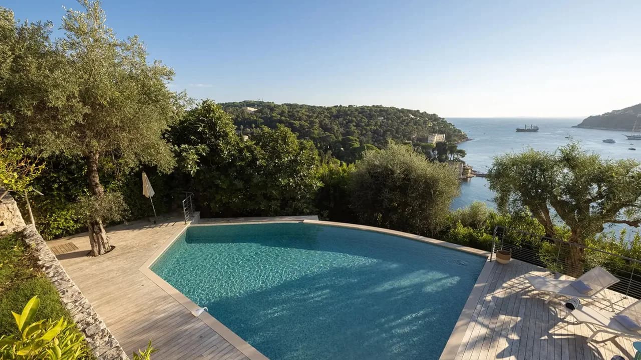 Tranquil Villa With Heated Outdoor Pool photo 3
