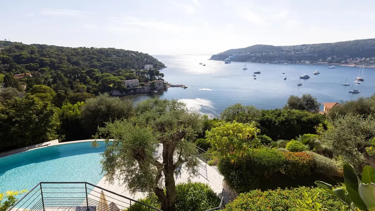 Tranquil Villa With Heated Outdoor Pool photo 4