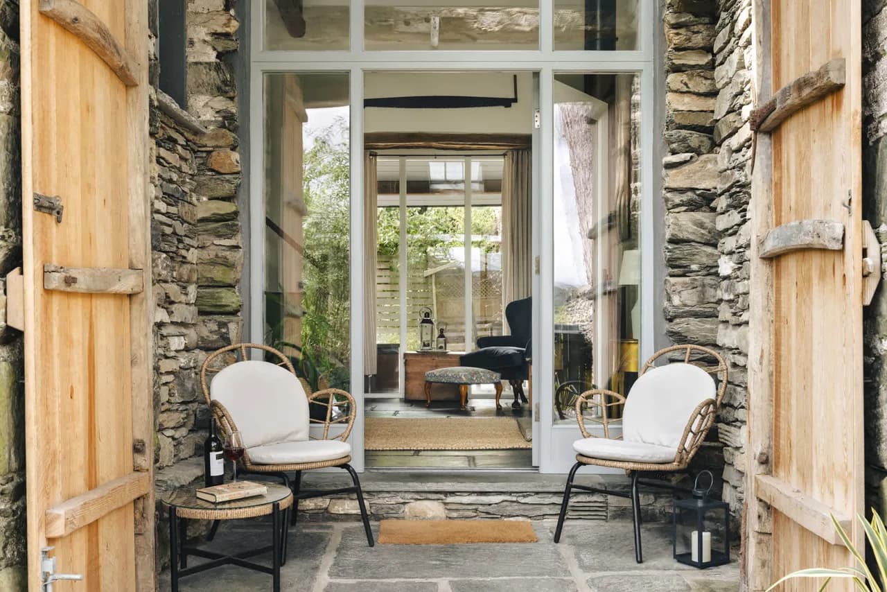 Cozy Two Bedroom Cottage in Lake District