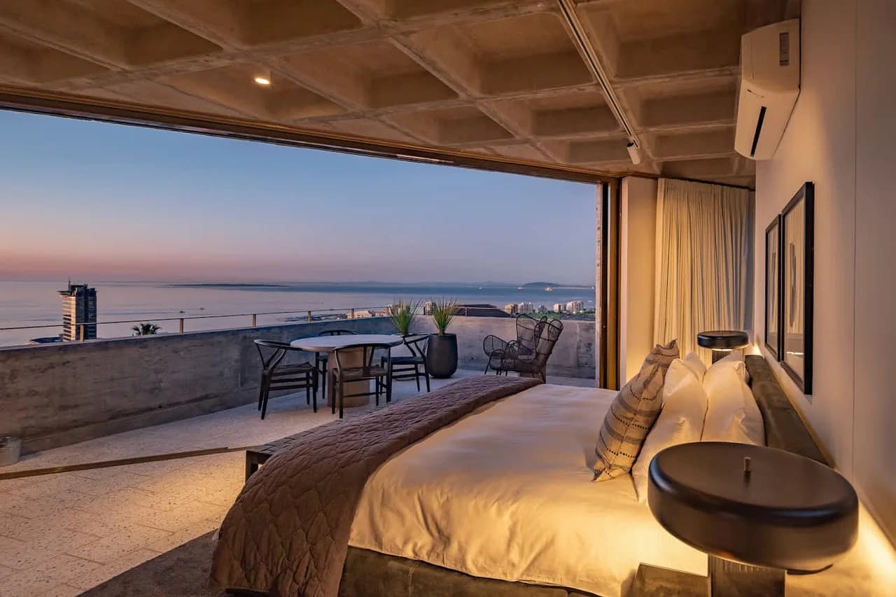 Ocean View Three Bedroom Penthouse in Cape Town photo 3