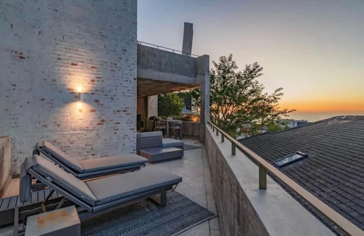 Rooftop Pool Loft in Cape Town photo 3