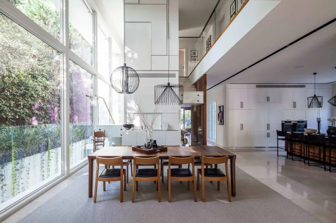 Tranquil Luxe Retreat in Kfar Shmaryahu photo 3