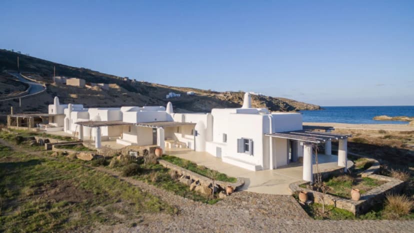 Traditional Design Meets Beachfront Luxury