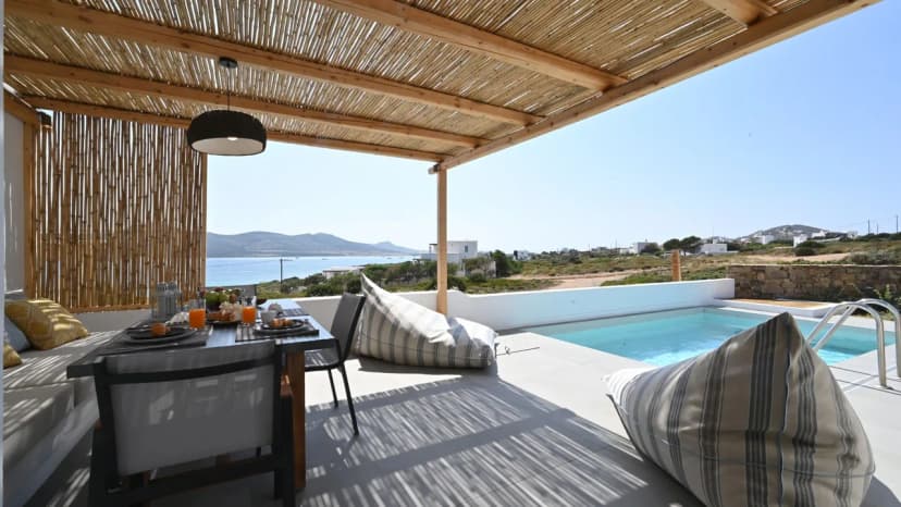 Antiparos Getaway With Rustic Elegance