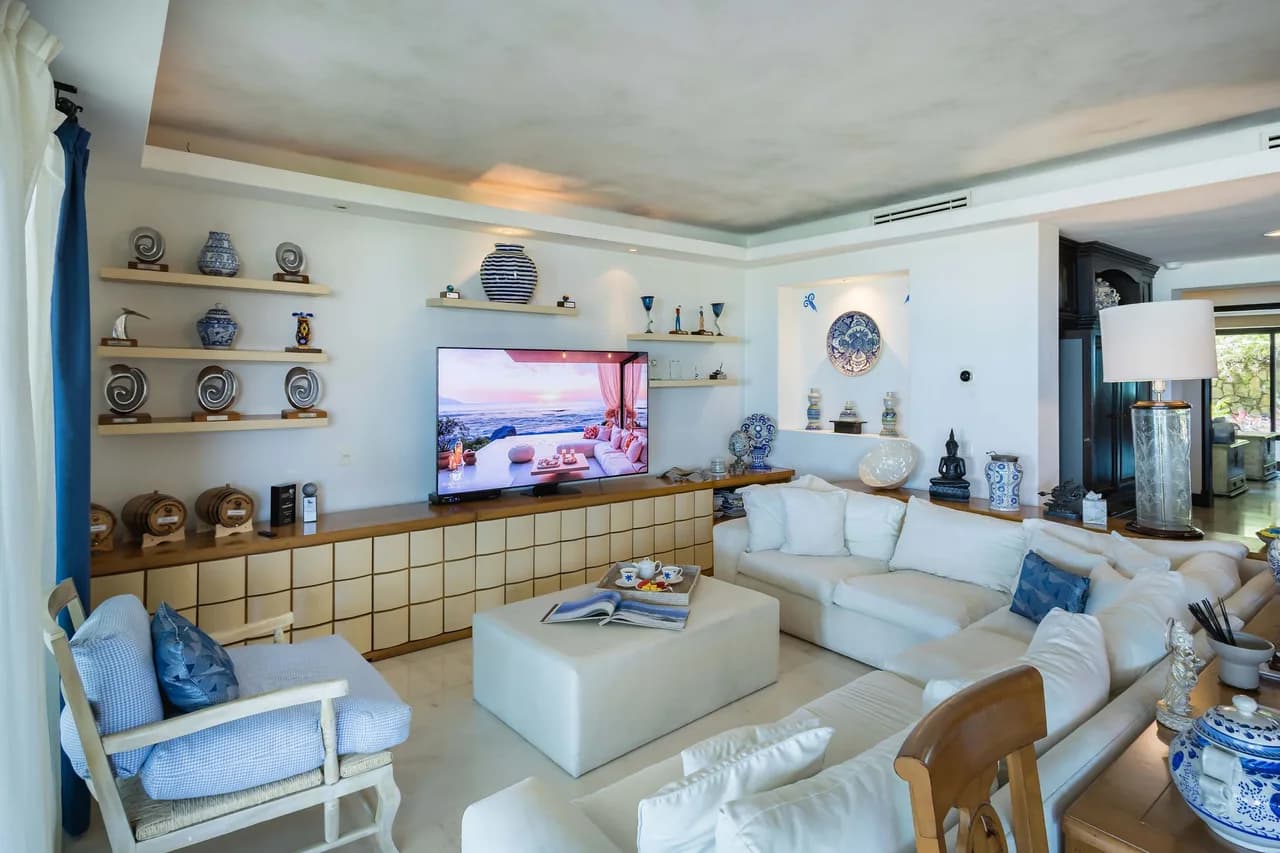 Beachfront Four Bedroom Retreat in Punta de Mita photo 5