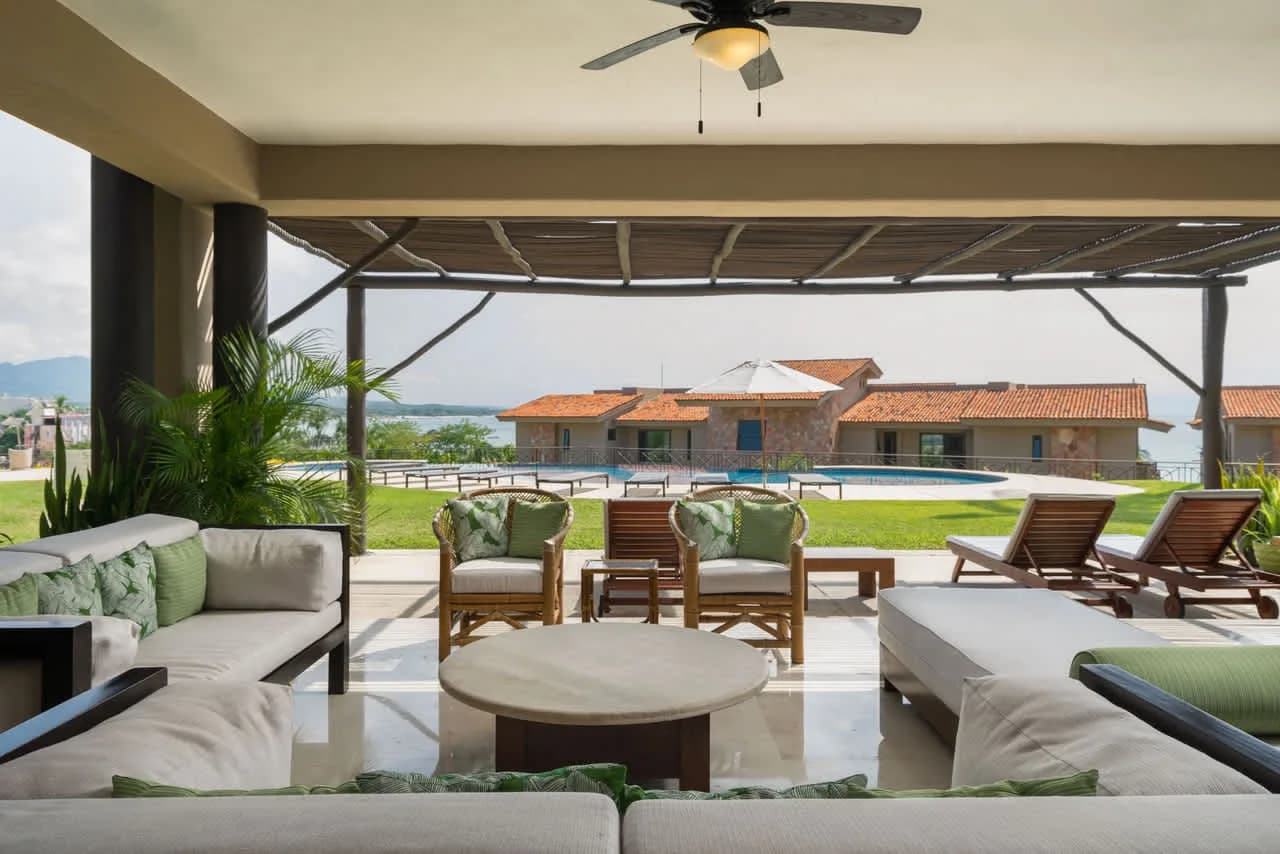 Contemporary Four-Bedroom Retreat in Punta Mita photo 3