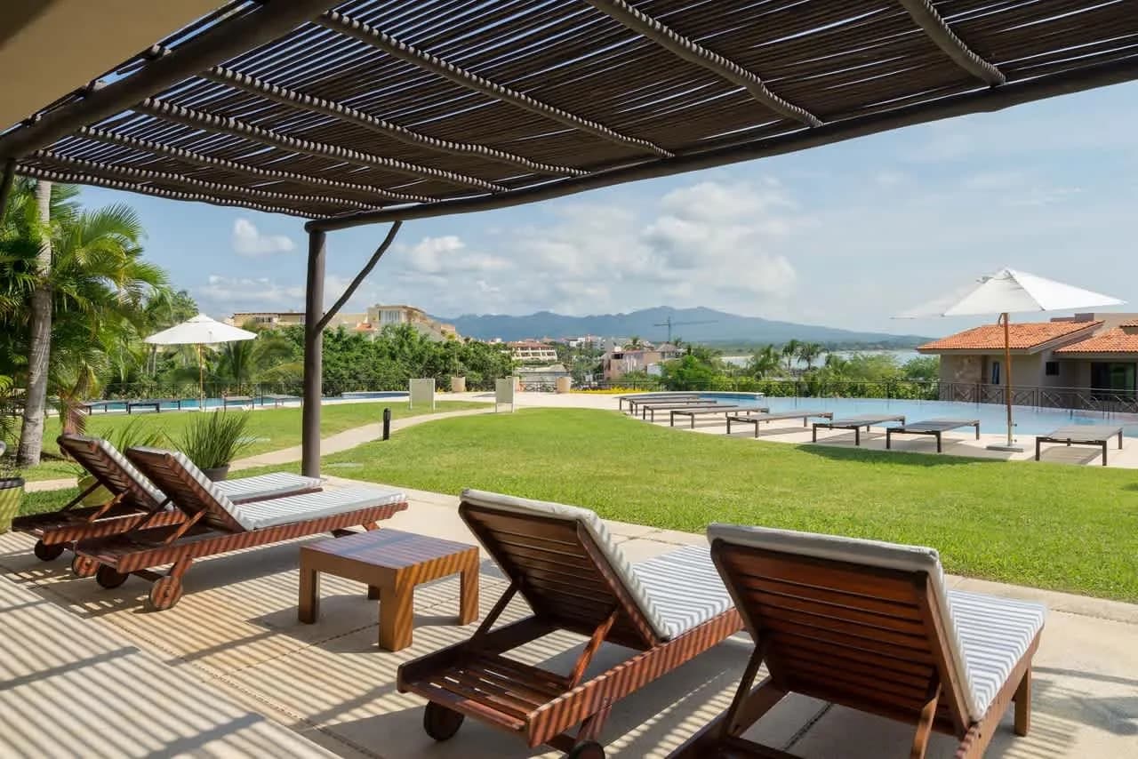 Contemporary Four-Bedroom Retreat in Punta Mita photo 4