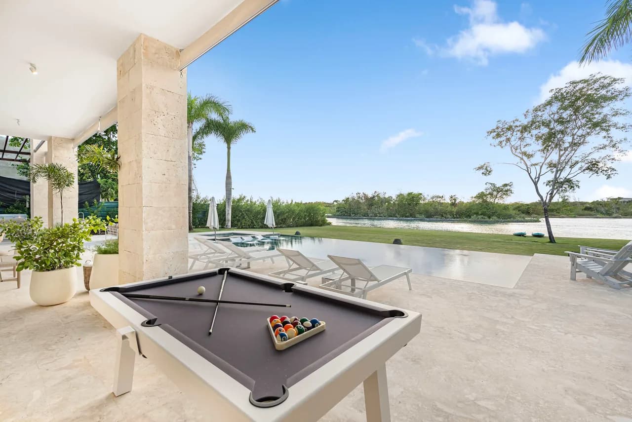 Secluded Five-Bedroom Villa in Punta Cana photo 5