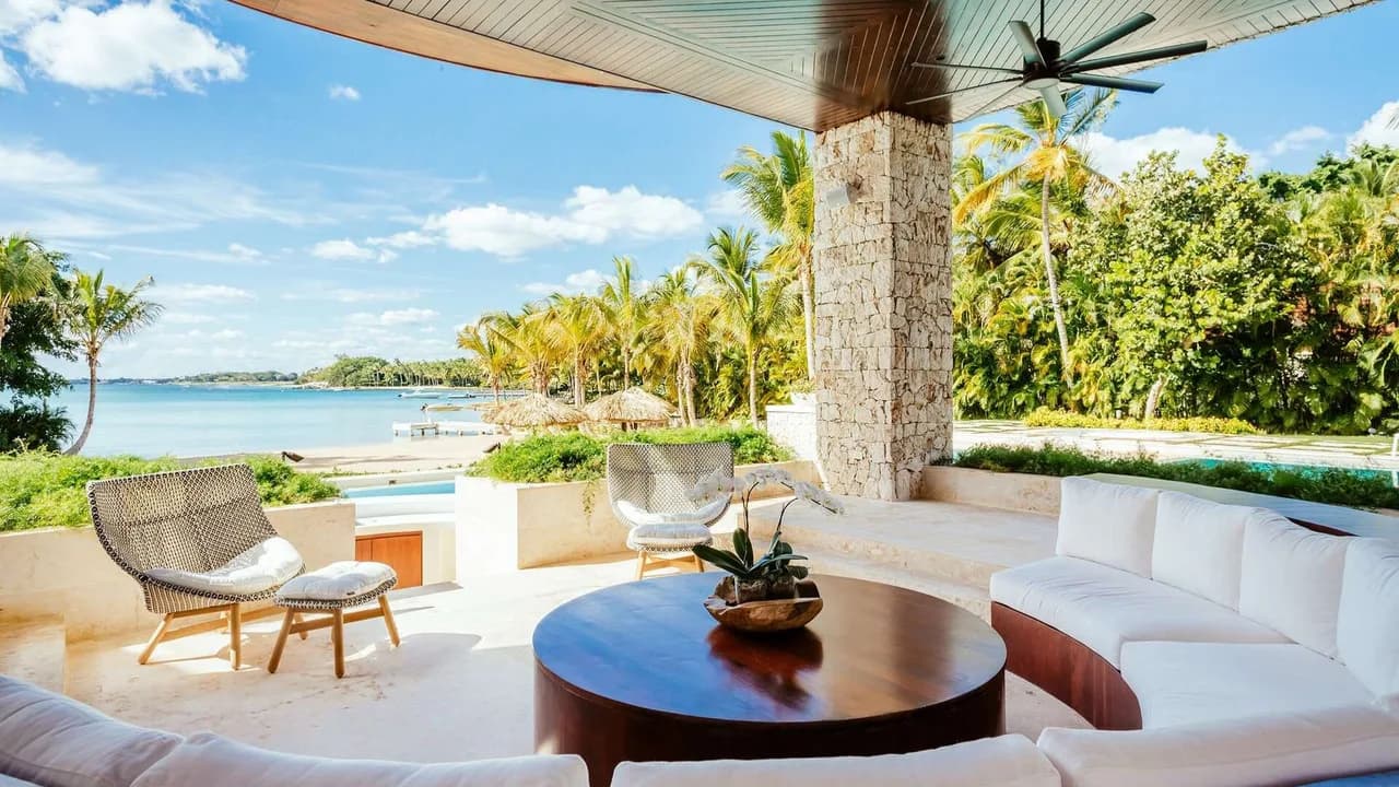 Grand Estate on Caribbean Coast photo 5