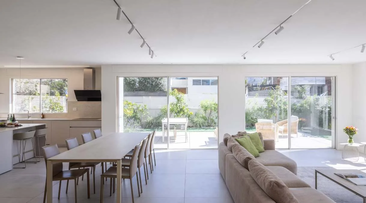 Seaside Serenity Retreat in Herzliya photo 3