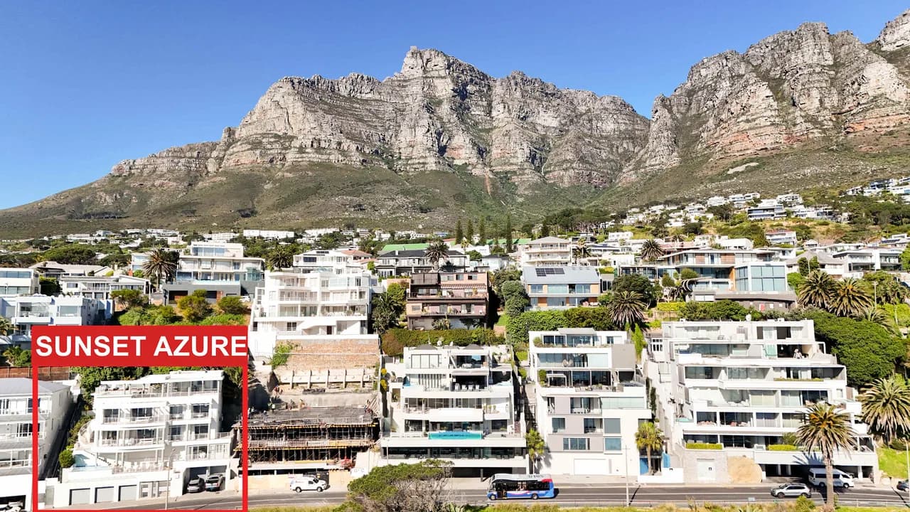 Beachfront Seven Bedroom Villa in Camps Bay photo 3