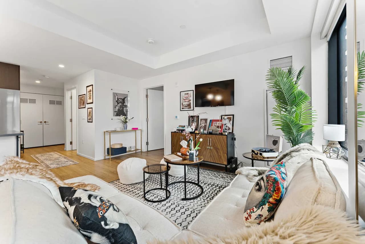 Downtown Family-Friendly Two Bedroom in Boston Area photo 5